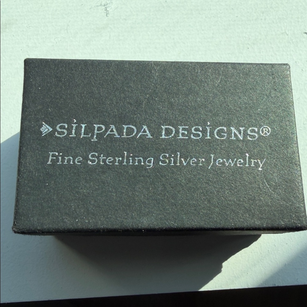 Pretty Silpada Purple Stone and Pearl Drop Earrings - Picture 5 of 5